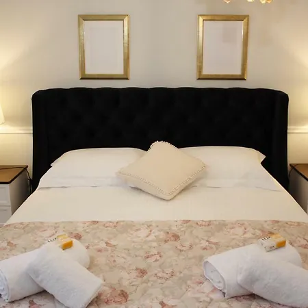 Mouzika Elegant Апартаменты