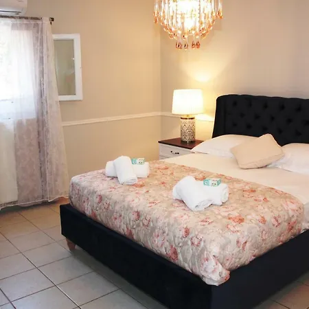 Apartment Mouzika Elegant